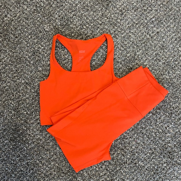 GIRLFRIEND LEGGING+BRA SET - Picture 3 of 5